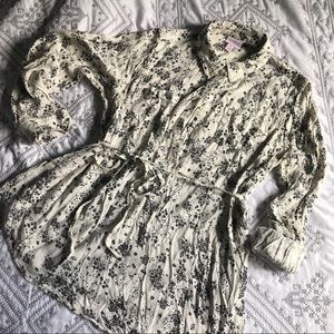 🤰🏻Floral Cream & Black Maternity Top